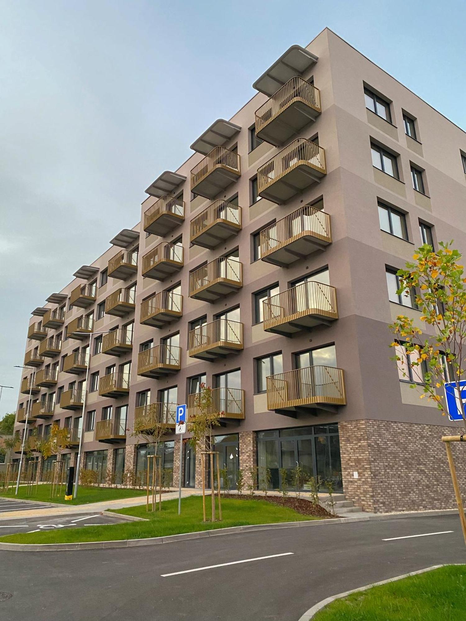 City Apartment I Trenčín Exterior foto